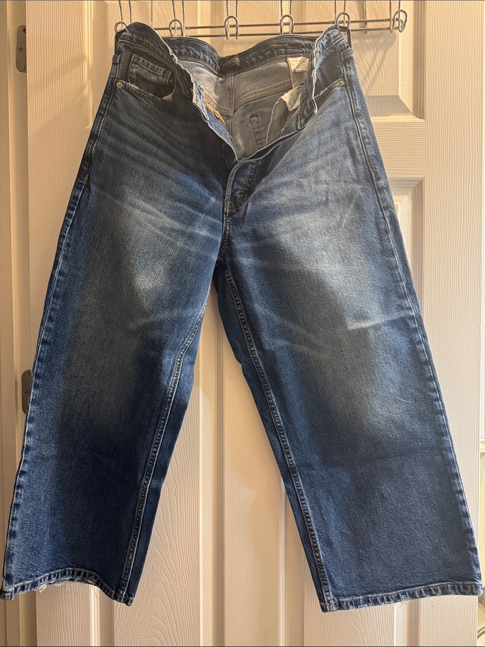 Banana Republic High-Rise Wide-Leg Cropped Jeans in Dark Blue Wash